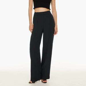 Aritzia Wilfred The Effortless Pant in Black Noir, Regular Length